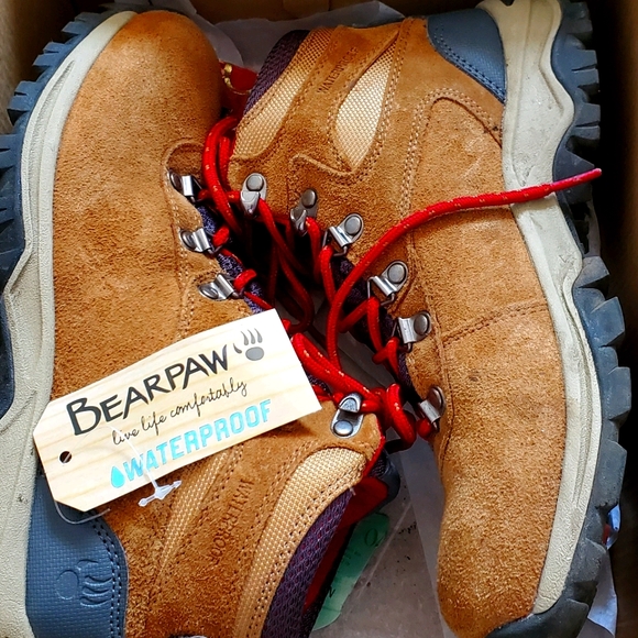 BearPaw Shoes - BearPaw Hiking Boots
